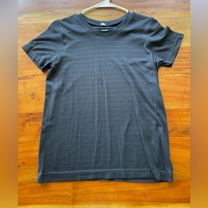 Lululemon short sleeve swiftly breeze